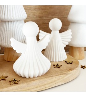 Lot de deux petits anges...