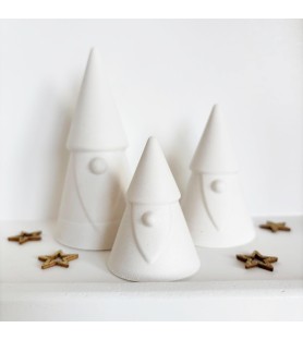 Lot de trois petits Pères...